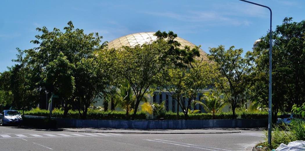 Walkable from the airport